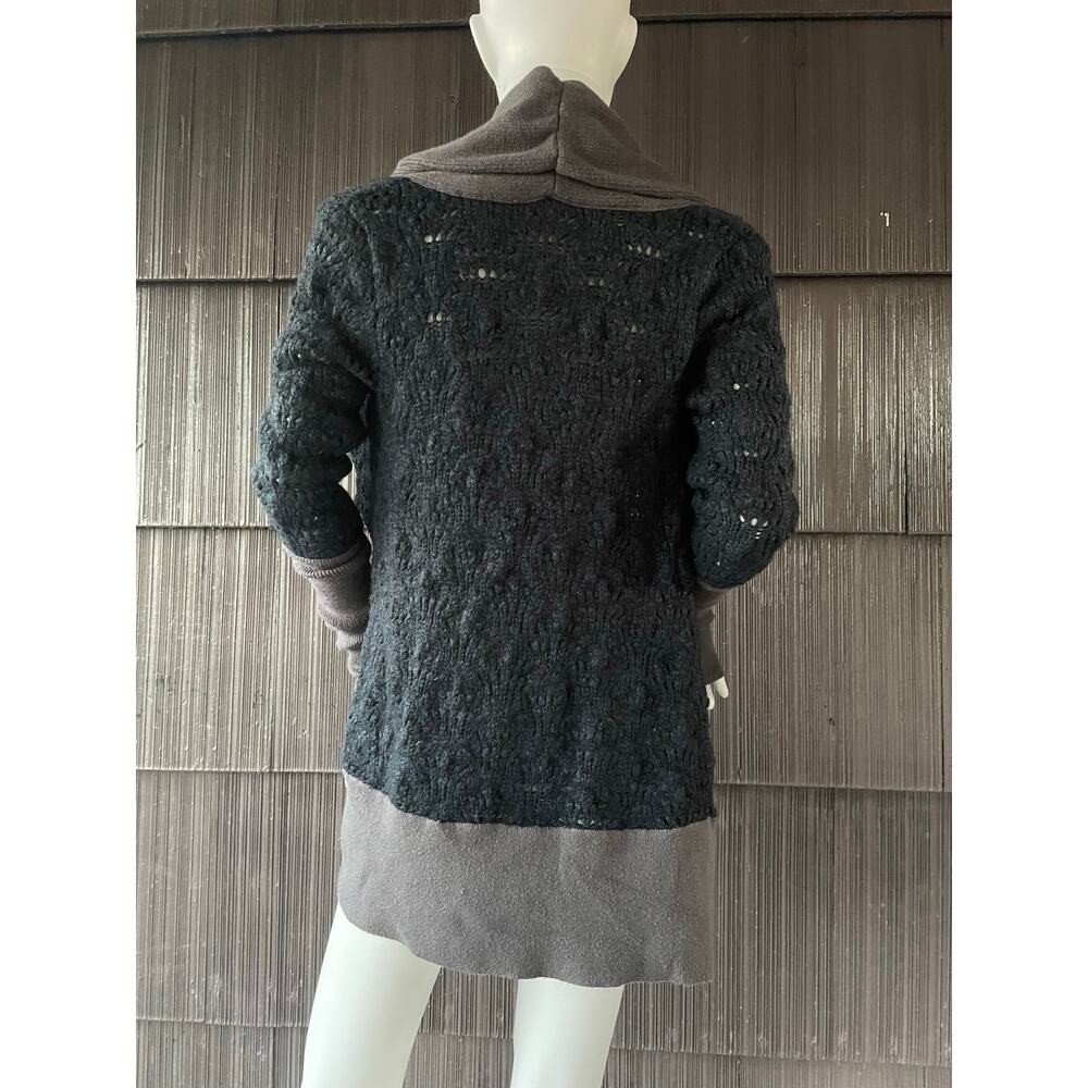 🔥Free People Chunky Knit Two tones Navy & Gray Shawl Neck Cardigan Sweater Sz S - Picture 4 of 16